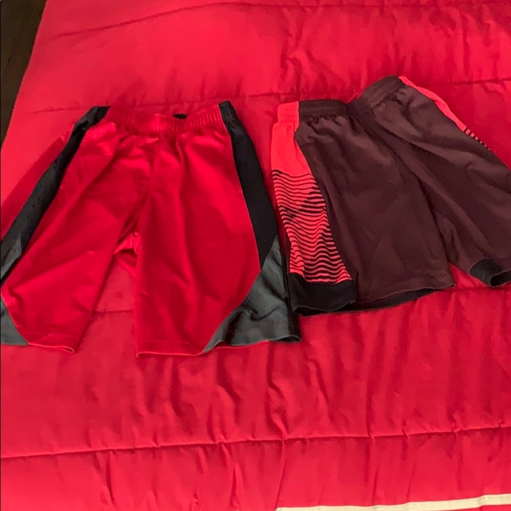 2 pair boys size medium shorts